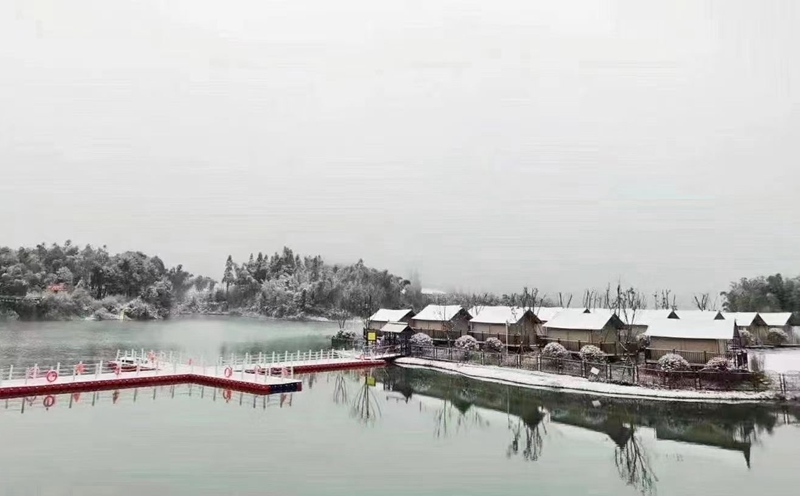 合江凤鸣镇金龙湖雪景